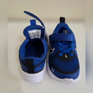 Toddlers Nike Blue Athletic Shoes Size 6C
